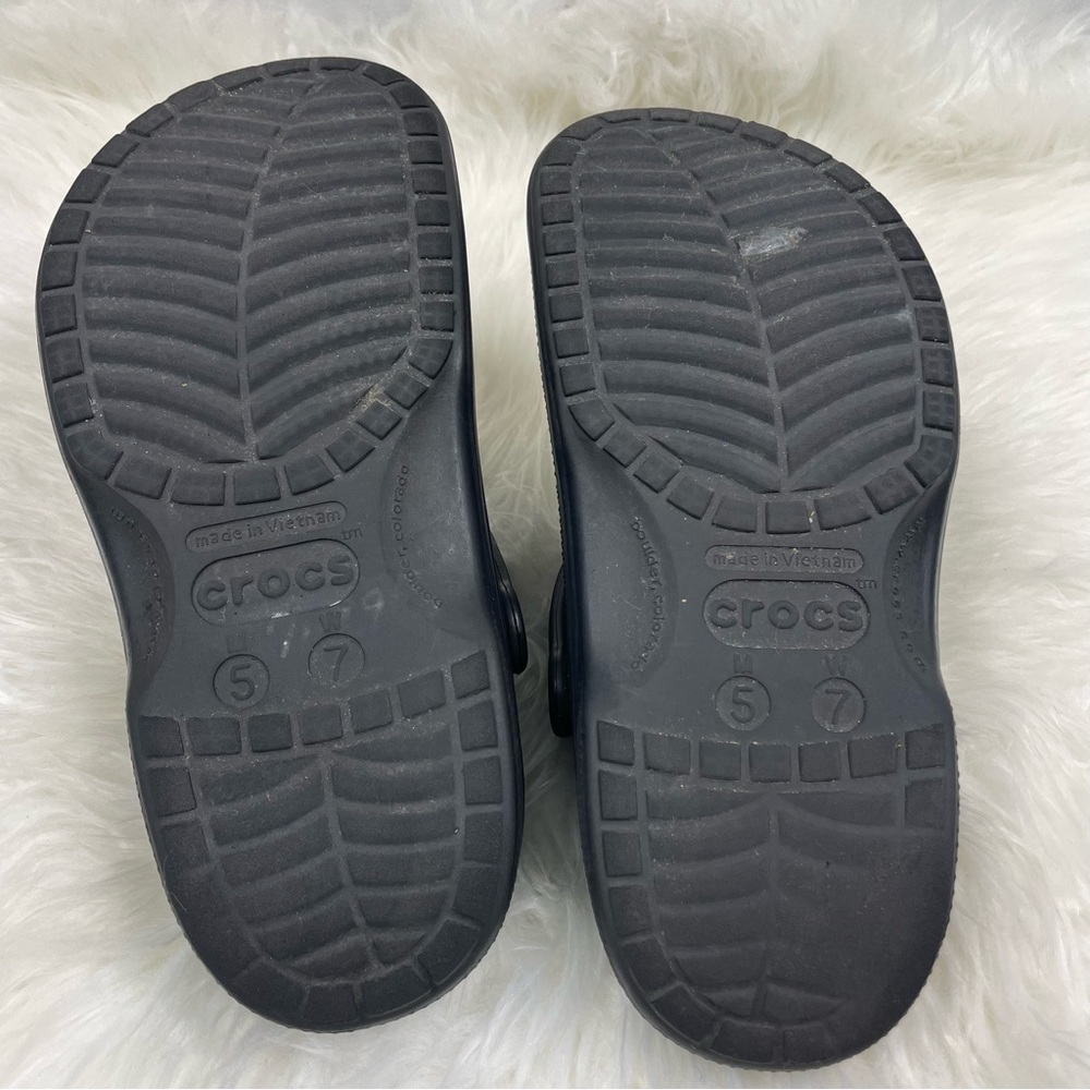 CROCS fuzz Lined black Classic clog  7.0 W 5.0 Men - Picture 5 of 5